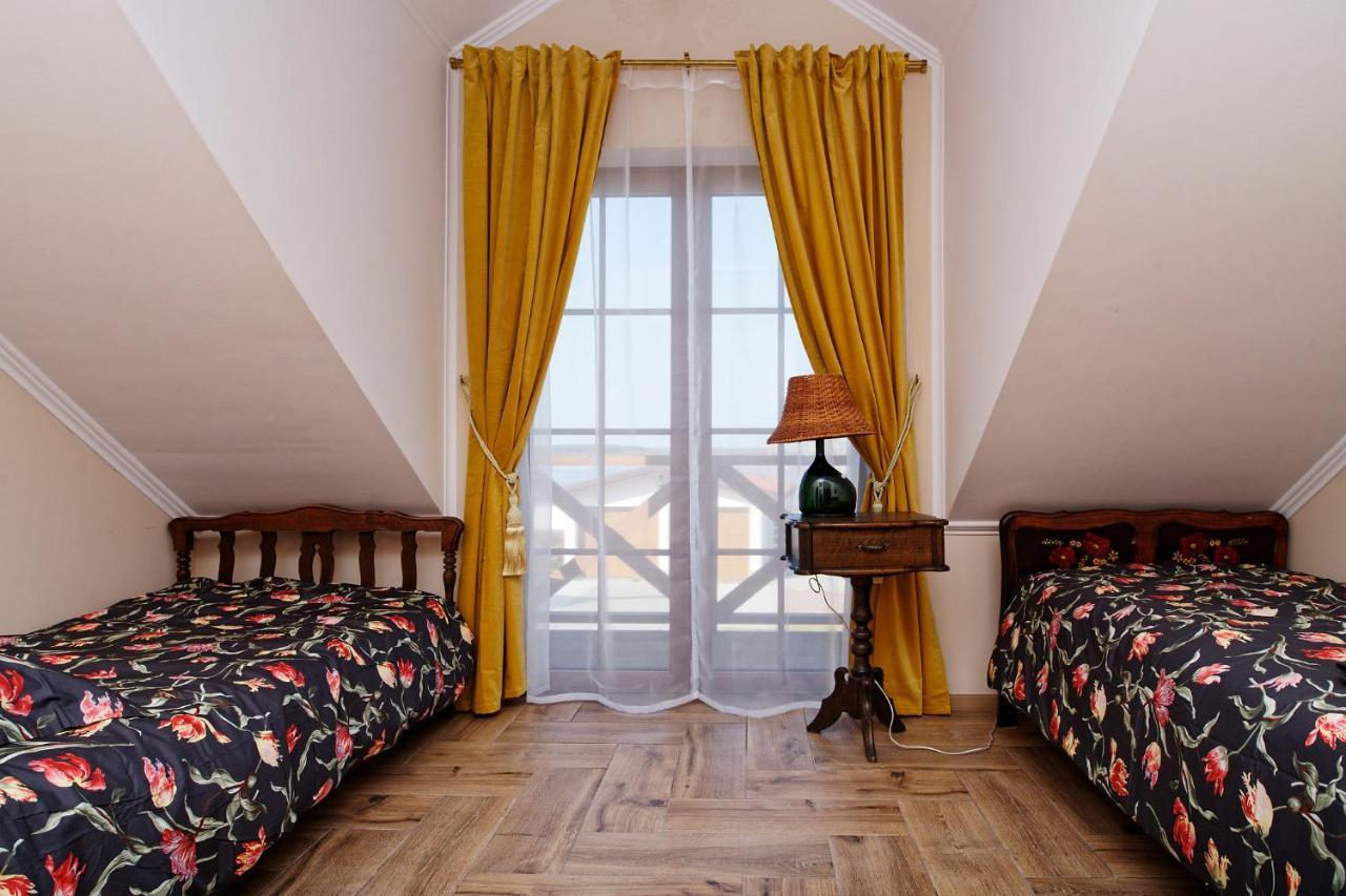 Czapla Stare Sady Bed & Breakfast Mikołajki Ngoại thất bức ảnh