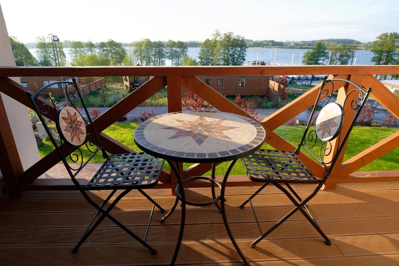 Czapla Stare Sady Bed & Breakfast Mikołajki Ngoại thất bức ảnh