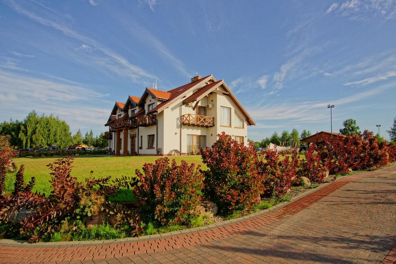 Czapla Stare Sady Bed & Breakfast Mikołajki Ngoại thất bức ảnh