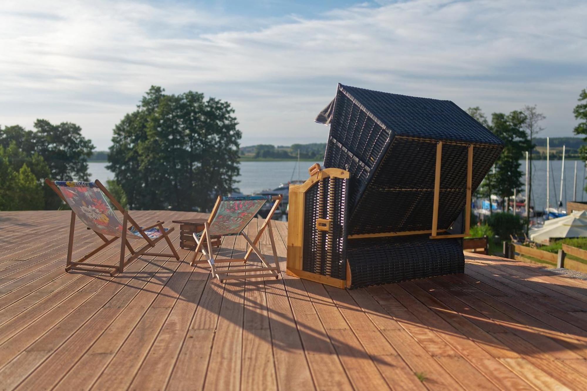Czapla Stare Sady Bed & Breakfast Mikołajki Ngoại thất bức ảnh